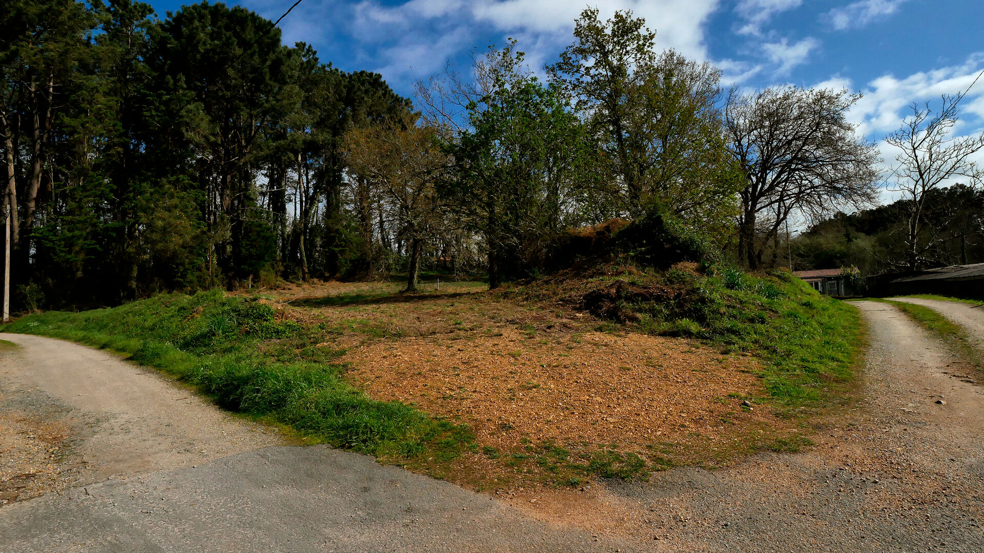 ¡Oportunidad! Venta de terreno a 2km de O Burgo