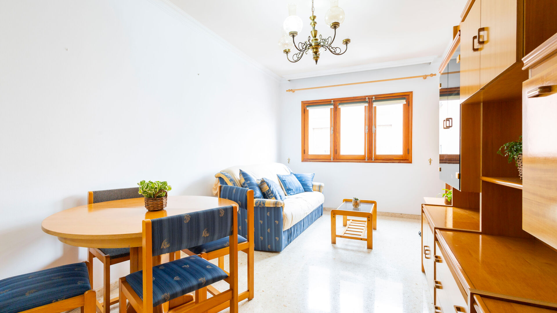 AMPLIO Y LUMINOSO APARTAMENTO EN REALEJOS CENTRO