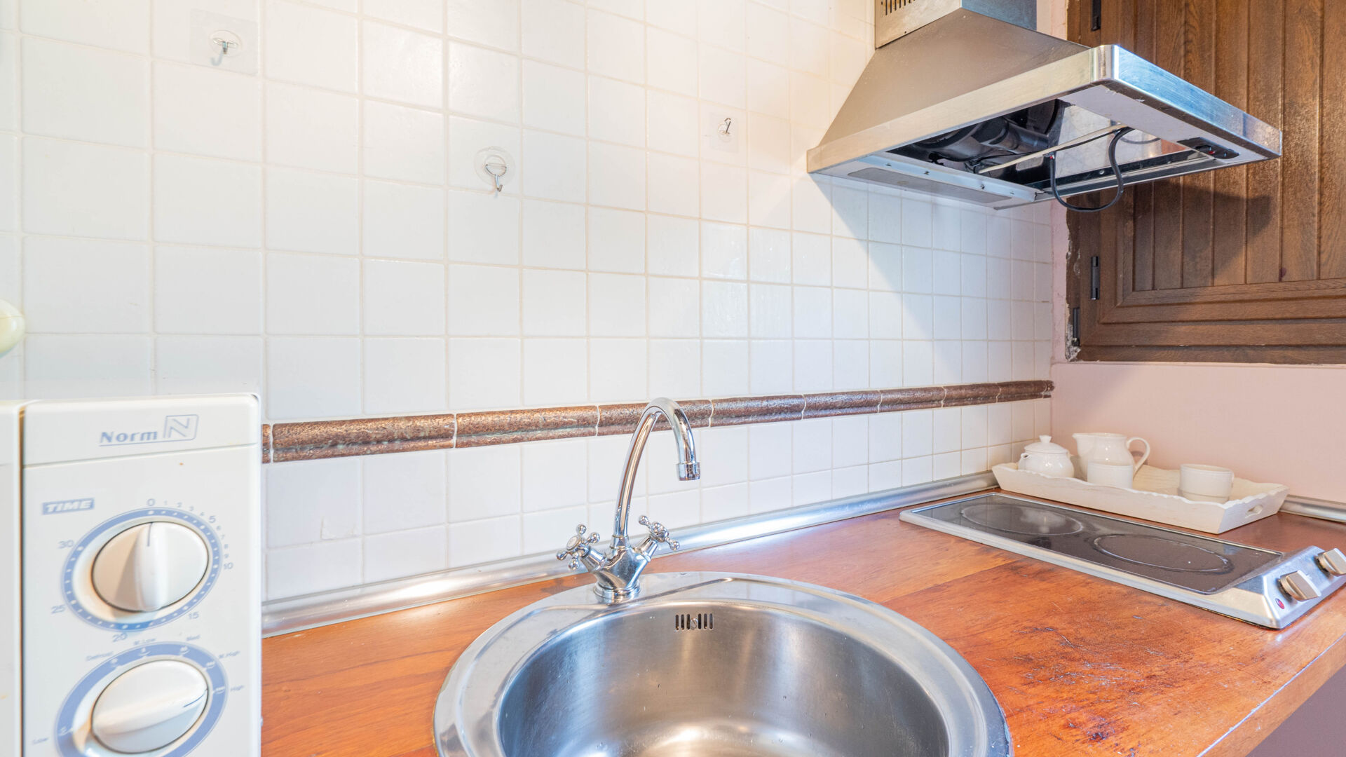 ALQUILER. ENCANTADOR APARTAMENTO EN MIRAFLORES DE LA SIERRA (MADRID)